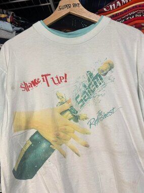 Vintage Salem cigarettes the refreshers champagne graphic double t shirt